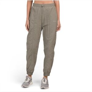*Final Price Drop* WILO The Label Jogger Parachute Pull On Lightweight M Sage